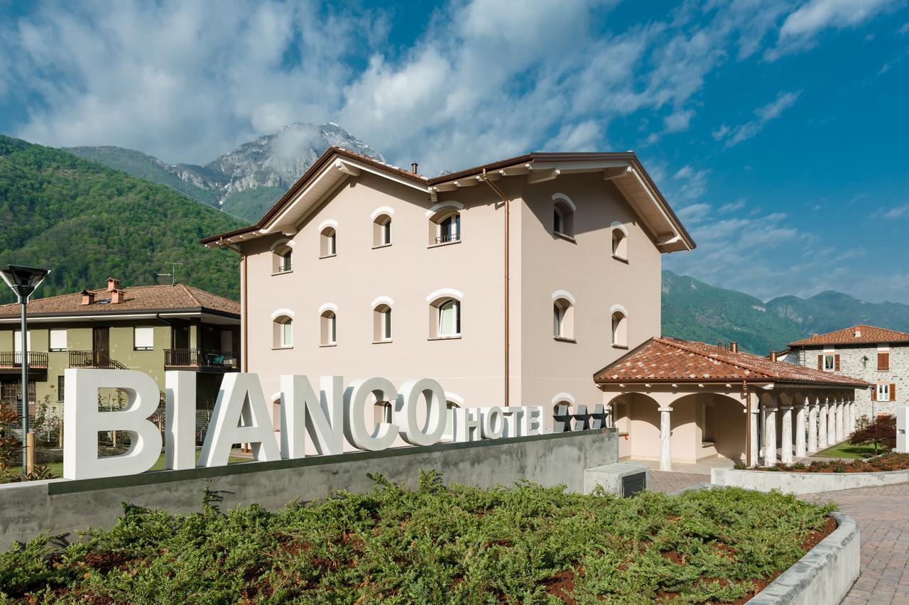 Bianco Hotel Primaluna Exterior photo