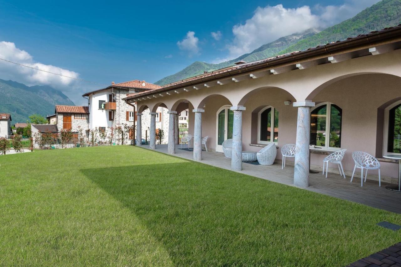Bianco Hotel Primaluna Exterior photo